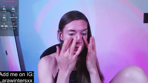 larawinters online show from 11-01-25, 09:50