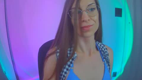 larawintersxxx online show from 10-11-25, 12:10