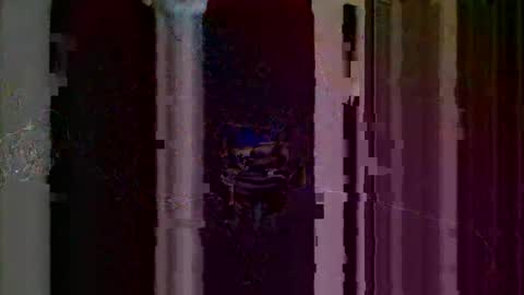 Snapshot of larbie chatting on 10-26-25, 10:43 Larbie online show from 10-26-25, 10:43