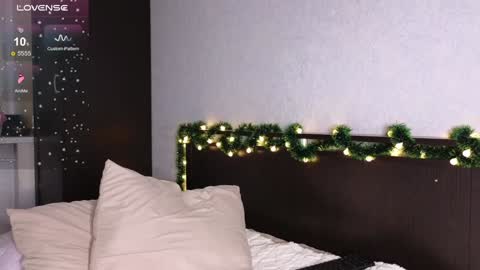 LarineGMT7  UTC6  online show from 01-25-25, 11:13