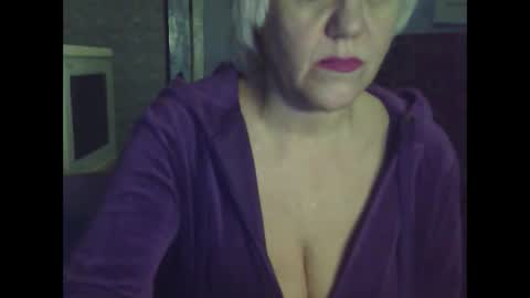 larisaq4ugo24 online show from 02-22-25, 09:15