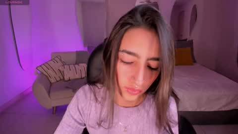 Larisa Smirnov online show from 12-03-25, 03:36