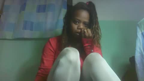 larissa645771 online show from 10-30-25, 06:59