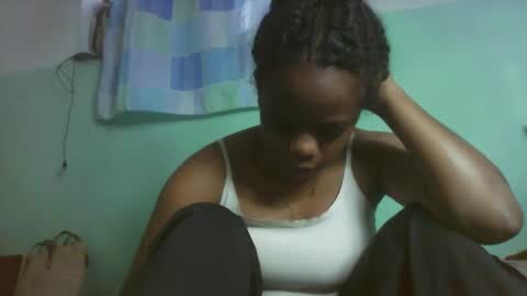 larissa645771 online show from 11-30-25, 07:12