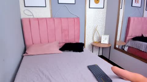 Valentina online show from 01-27-25, 11:54