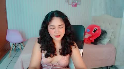 Larissas online show from 09-16-25, 12:00