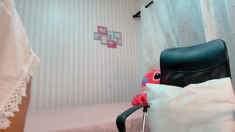 Larissas online show from 09-16-25, 10:00