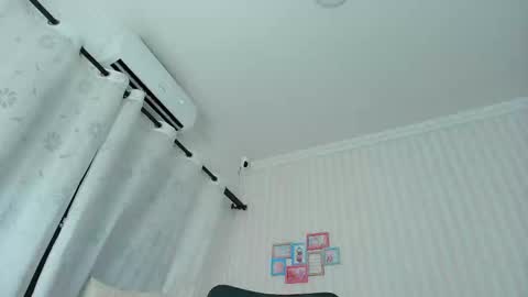 Larissas online show from 10-02-25, 10:06