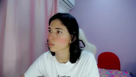 Snapshot of larry_craft chatting on 03-01-26, 08:44 larry online show from 03-01-26, 08:44