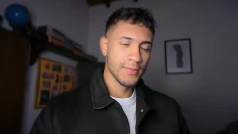 andrew online show from 09-30-25, 01:05