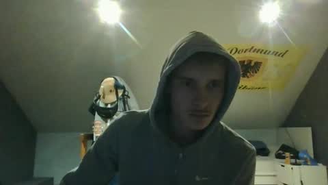 Marco online show from 12-17-25, 06:14