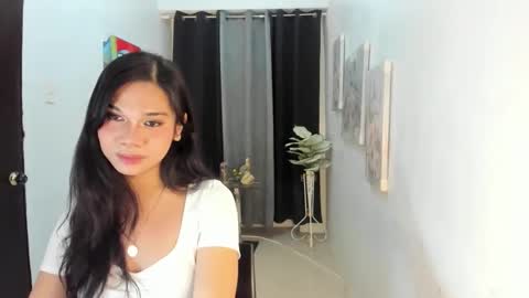 Snapshot of lartvier69xxx chatting on 01-19-26, 08:51 larth online show from 01-19-26, 08:51
