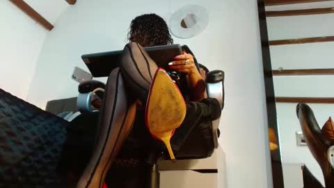 Snapshot of laryssa_swayer chatting on 09-26-25, 01:48 Laryssa online show from 09-26-25, 01:48