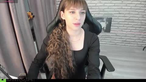 Snapshot of lasly_moon chatting on 09-14-25, 11:59 lasly_moon online show from 09-14-25, 11:59
