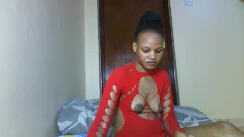 Snapshot of last_barbie chatting on 11-07-25, 01:11 Last barbie online show from 11-07-25, 01:11