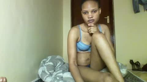 Snapshot of last_barbie chatting on 11-16-25, 12:38 Last barbie online show from 11-16-25, 12:38