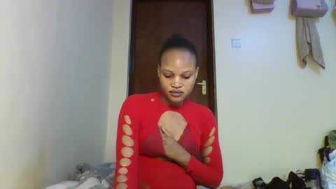 Snapshot of last_barbie chatting on 11-30-25, 12:53 Last barbie online show from 11-30-25, 12:53