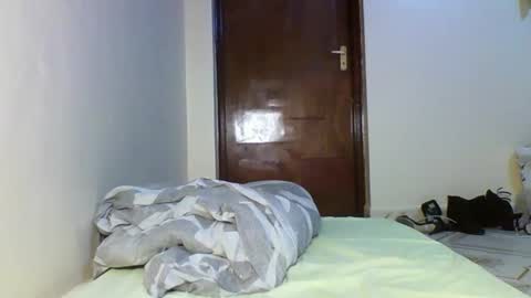 Snapshot of last_barbie chatting on 12-02-25, 12:21 Last barbie online show from 12-02-25, 12:21