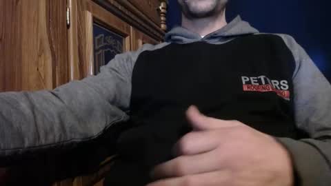 Snapshot of lastinline4 chatting on 12-22-24, 11:41 Lastinline4 online show from 12-22-24, 11:41