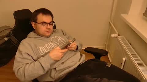 latexboy893 online show from 02-26-26, 11:15