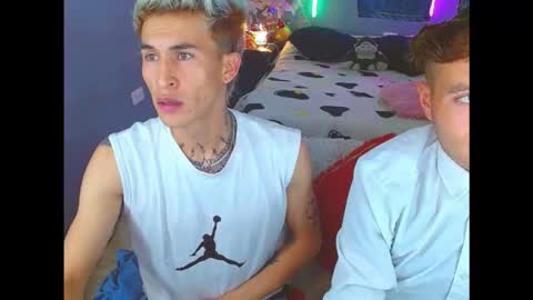 latin_boysxxx_ online show from 11-09-25, 05:17