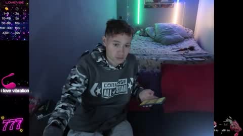 latin_boysxxx_ online show from 02-05-26, 02:49