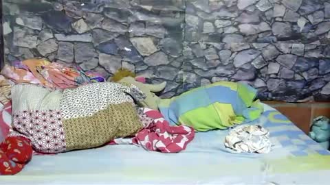 Snapshot of latin_hornycouple chatting on 01-21-25, 12:15 latin_hornycouple online show from 01-21-25, 12:15