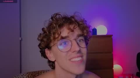  Free OF online show from 10-15-25, 05:46