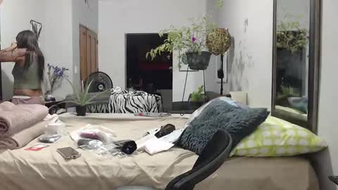 Snapshot of latin_meg chatting on 12-02-25, 11:11 M E G A N online show from 12-02-25, 11:11