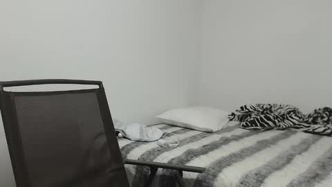 Snapshot of latin_meg chatting on 02-05-26, 06:45 M E G A N online show from 02-05-26, 06:45