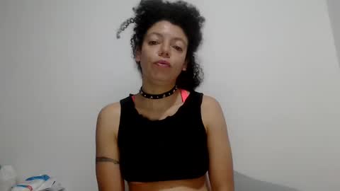 Snapshot of latinadreamy chatting on 01-29-25, 11:09 Latinacoka online show from 01-29-25, 11:09