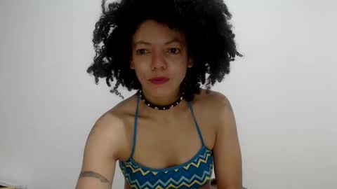 Snapshot of latinadreamy chatting on 02-07-25, 09:16 Latinacoka online show from 02-07-25, 09:16