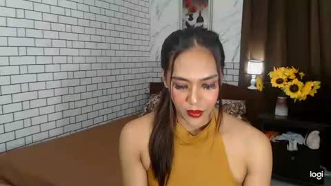 Snapshot of latinatshugecock chatting on 09-25-25, 12:14 Cha online show from 09-25-25, 12:14