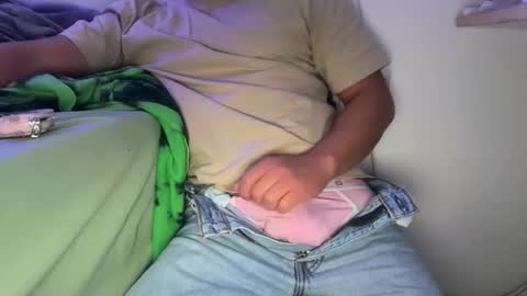 Snapshot of latinboiialexxx chatting on 03-10-26, 12:26 LATiNBOiiXXX online show from 03-10-26, 12:26