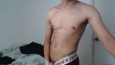 Snapshot of latinbunny7779 chatting on 01-09-25, 03:34 camilo online show from 01-09-25, 03:34