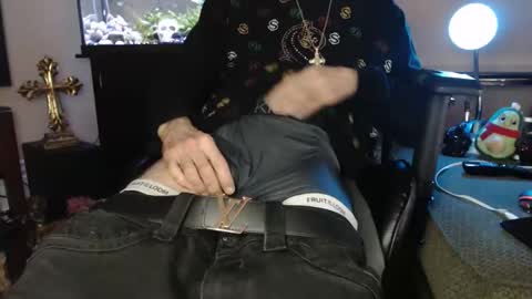latinlover513 online show from 02-18-25, 06:15