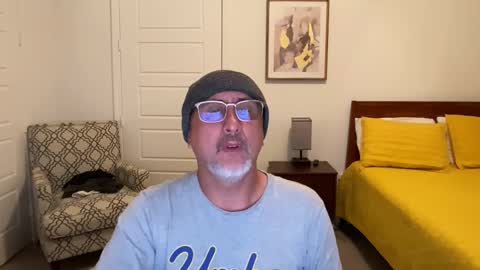 QS - INDEPENDENT MODEL online show from 11-01-25, 04:03