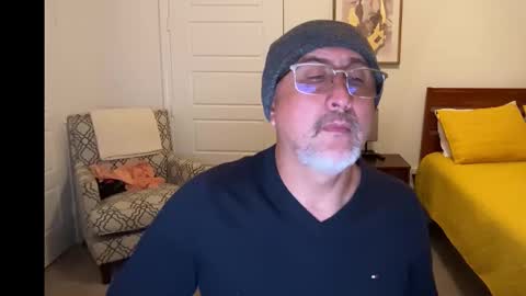 QS - INDEPENDENT MODEL online show from 11-22-25, 05:17