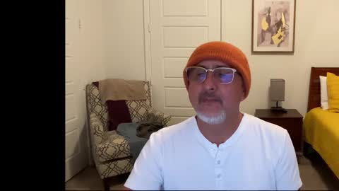 QS - INDEPENDENT MODEL online show from 01-11-26, 04:50