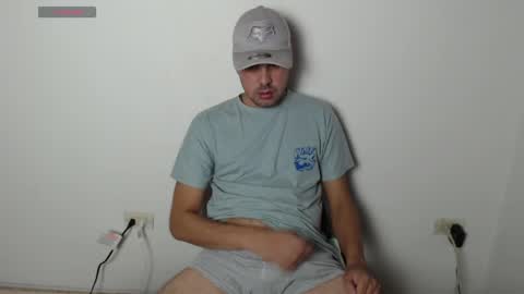 latino boy777 online show from 04-16-26, 06:25