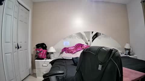 latinoinfla online show from 11-14-25, 01:26