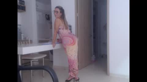 latinpaprika online show from 12-13-25, 10:26