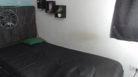 Snapshot of latins_boys_20 chatting on 01-03-25, 04:11 NICK online show from 01-03-25, 04:11