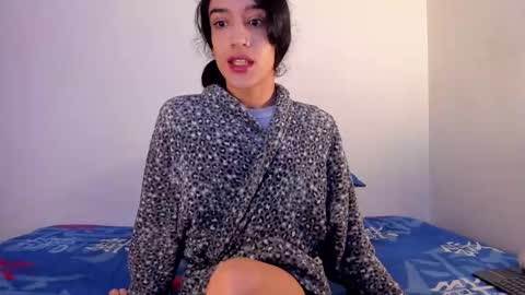 Snapshot of latinsecretfantasy chatting on 01-11-26, 07:41 latinsecretfantasy online show from 01-11-26, 07:41