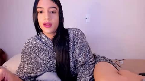 Snapshot of latinsecretfantasy chatting on 02-06-26, 08:40 latinsecretfantasy online show from 02-06-26, 08:40