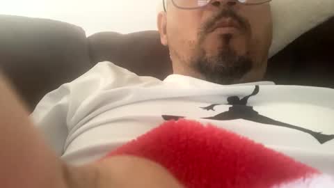 Snapshot of latn_73 chatting on 12-28-24, 10:55 Mexakin online show from 12-28-24, 10:55