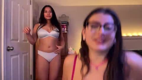 lau_mamacita online show from 11-22-25, 09:14