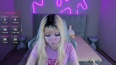 laukyubey1 online show from 10-11-25, 08:07