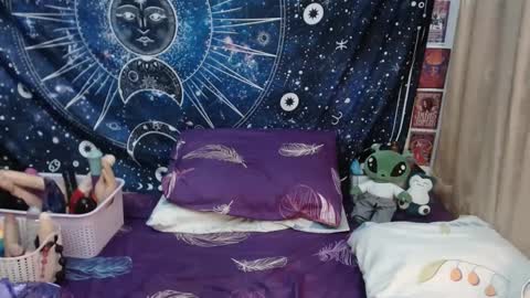  Wen  online show from 02-05-25, 08:25