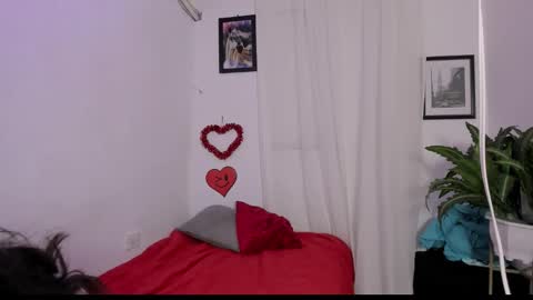 Snapshot of laura_and_kevin chatting on 03-02-26, 09:43 laura_and_kevin online show from 03-02-26, 09:43